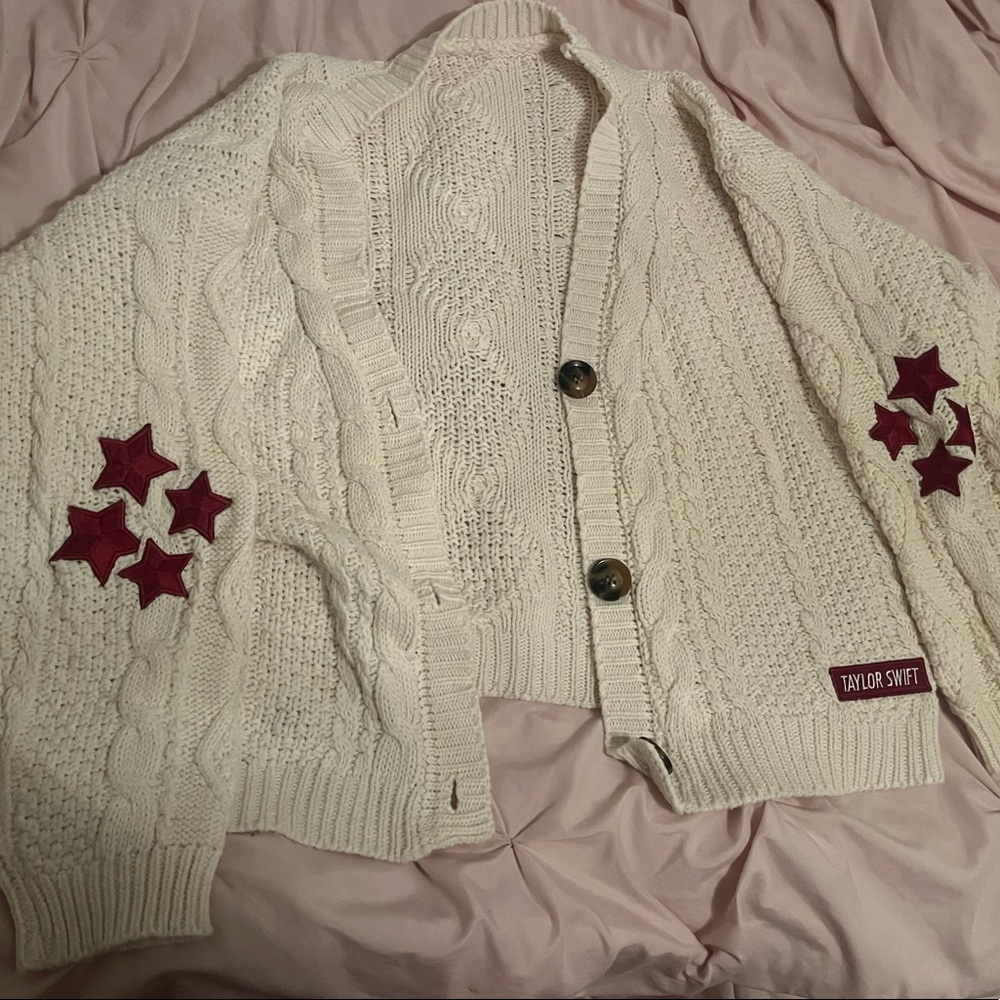 Taylor Swift Red Cardigan!!